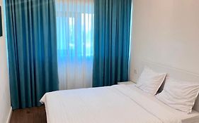 Central Metropolitan Bright 1